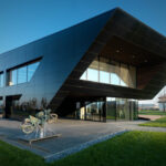 Vidre Negre Office Building, Cuneo, Italy, DaMilano Studio