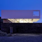 Beach House in Las Palmeras, Lima, Peru, Artadi Arquitectos